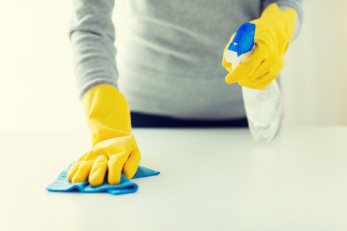 Sustainable carpet cleaning operation in SE11 with eco-friendly transport and recycling